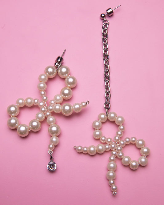 Pearl Bow Mismatch Earring Set